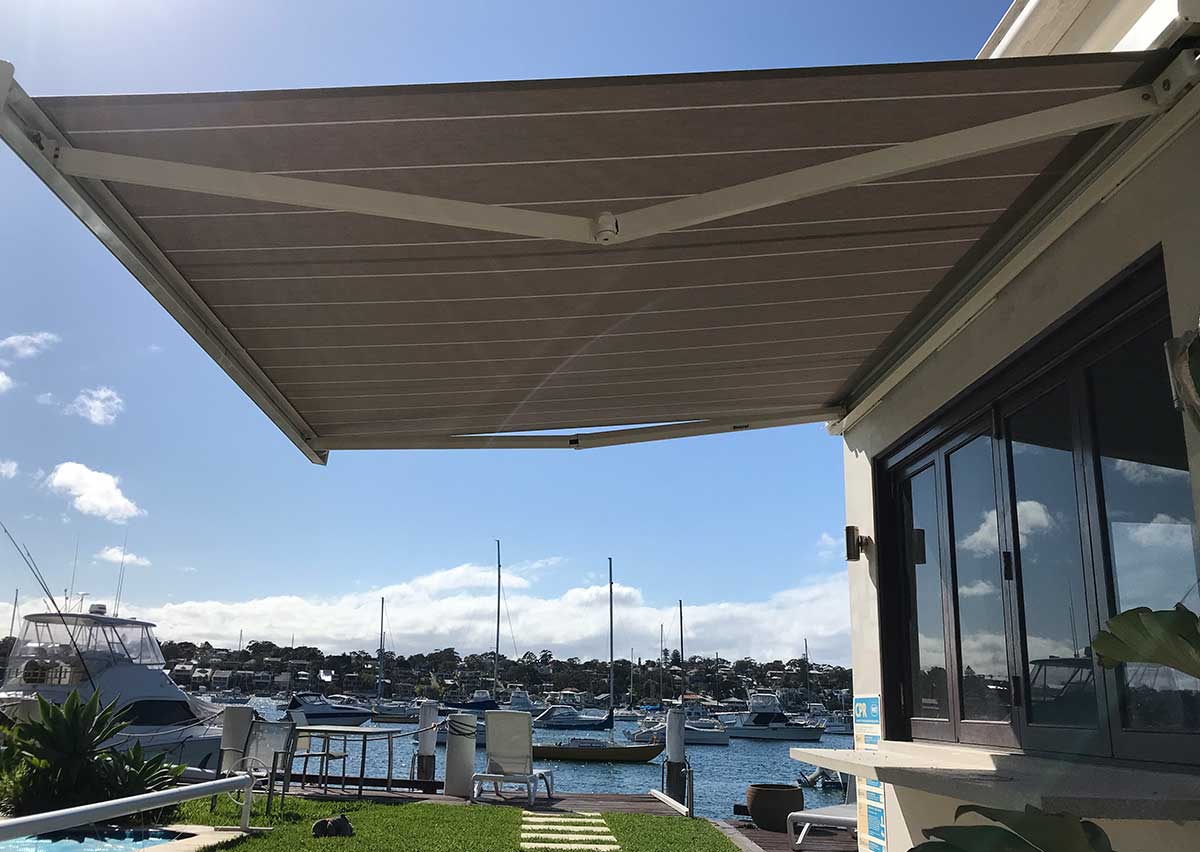 What-sort-of-retractable-awning-should-you-get